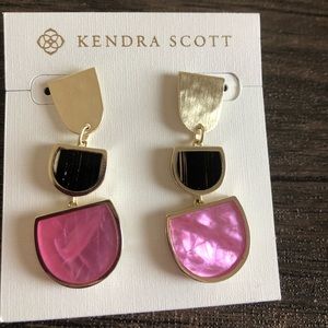 Never Worn Kendra Scott Statement Earrings